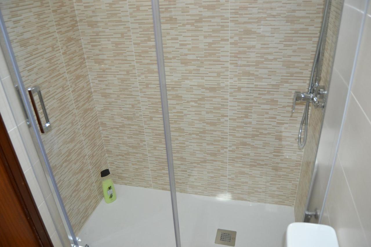 Apartament Inmoinsuas Train Station Sarria Zewnętrze zdjęcie