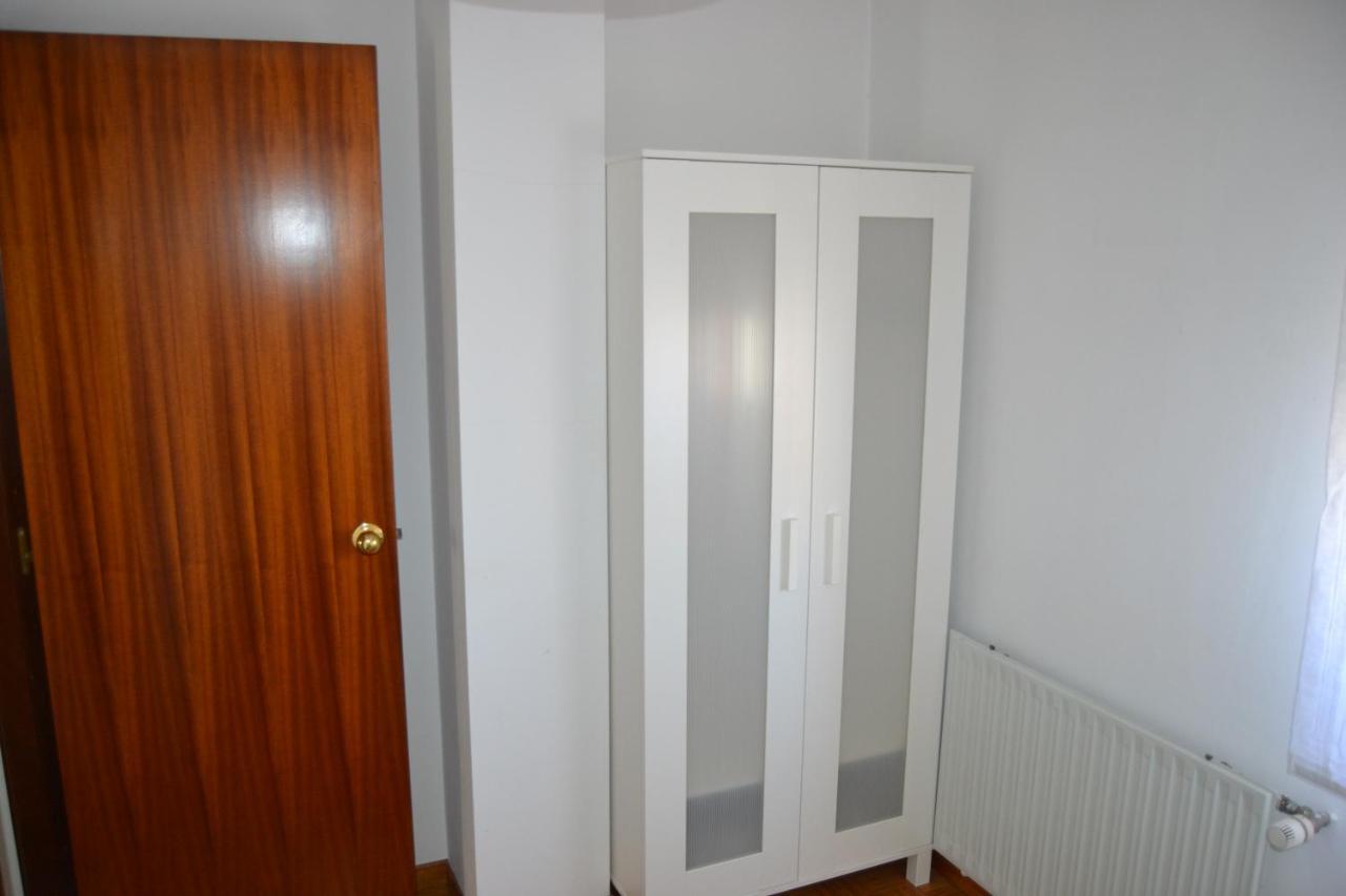 Apartament Inmoinsuas Train Station Sarria Zewnętrze zdjęcie