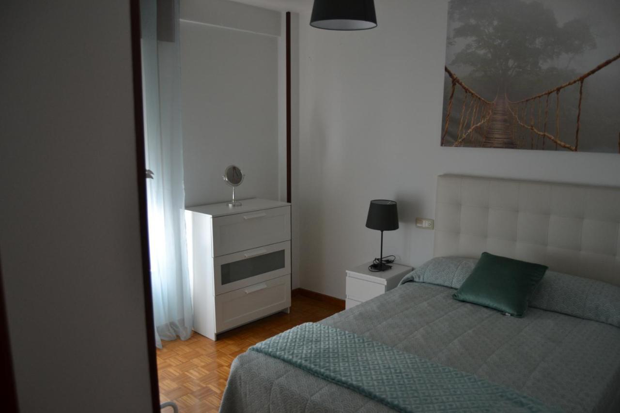 Apartament Inmoinsuas Train Station Sarria Zewnętrze zdjęcie