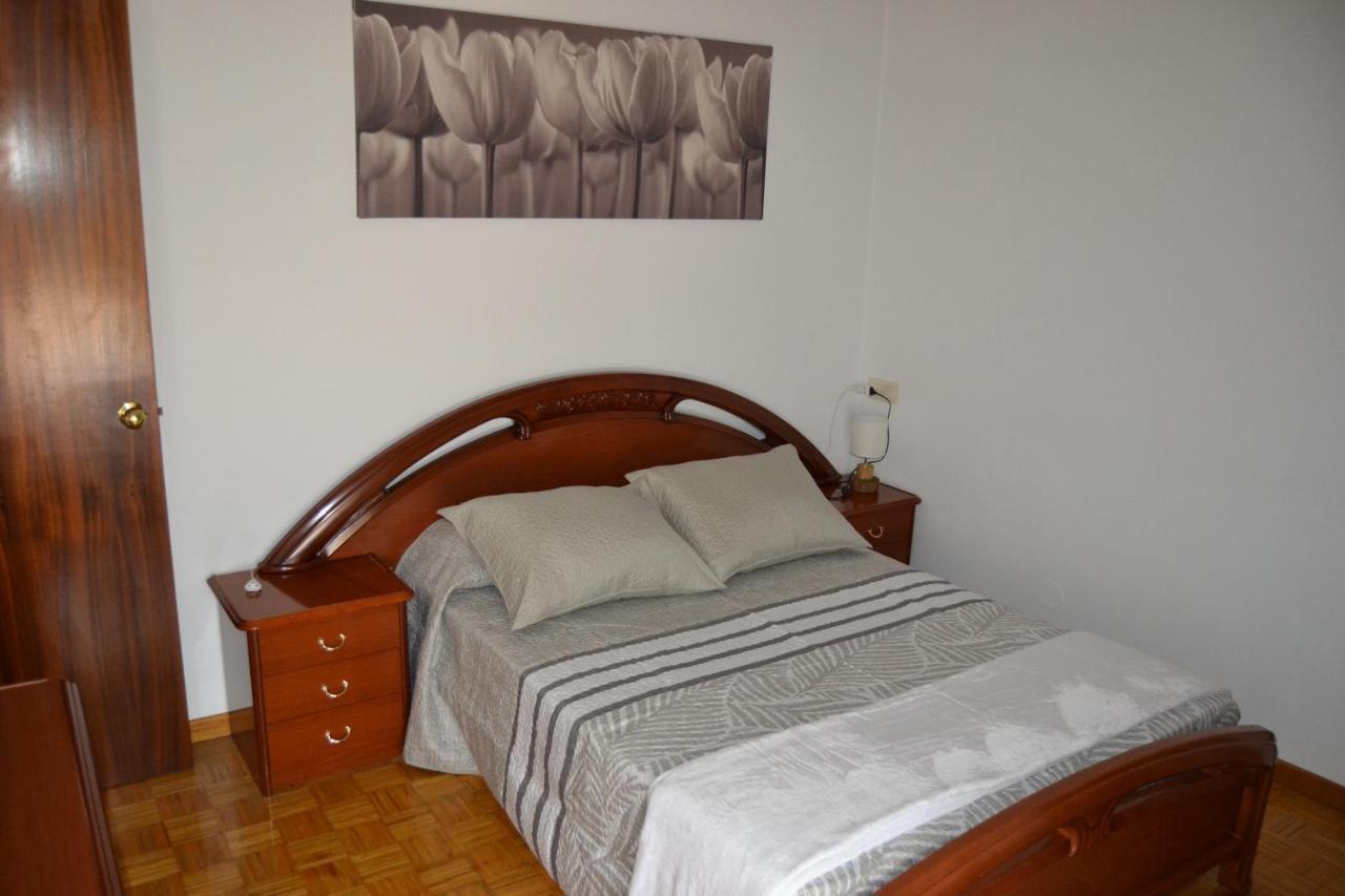 Apartament Inmoinsuas Train Station Sarria Zewnętrze zdjęcie